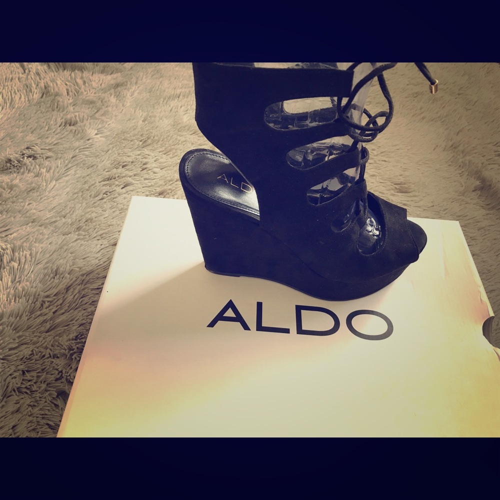 Black-Aldo Wedge (Jannelle) Size-9
